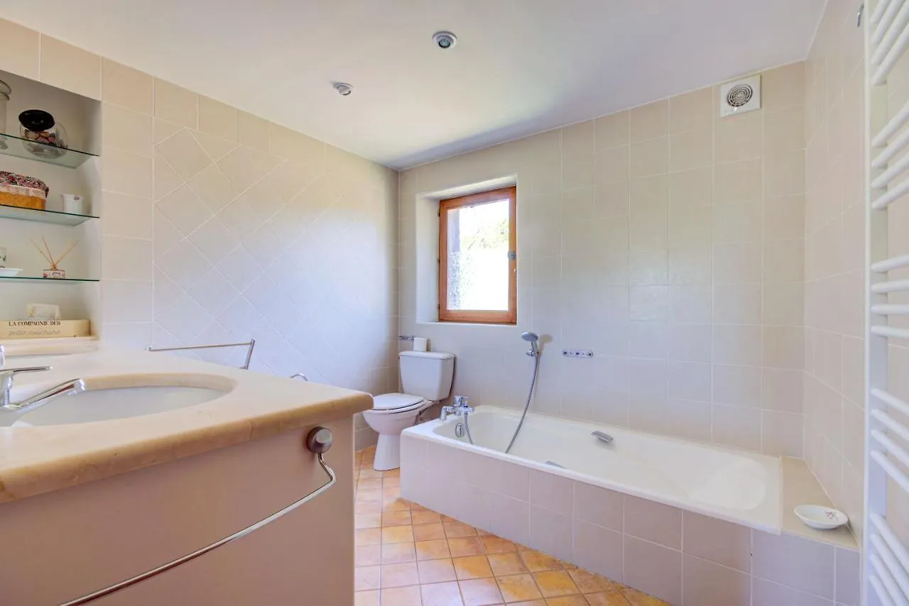 Holiday home Mas Du Perussier Villa Cucuron