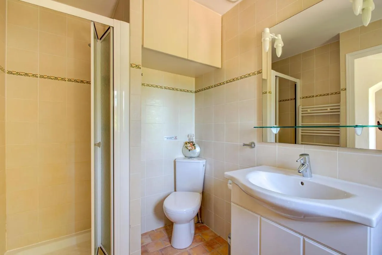 Mas Du Perussier Villa Cucuron 0*,  France
