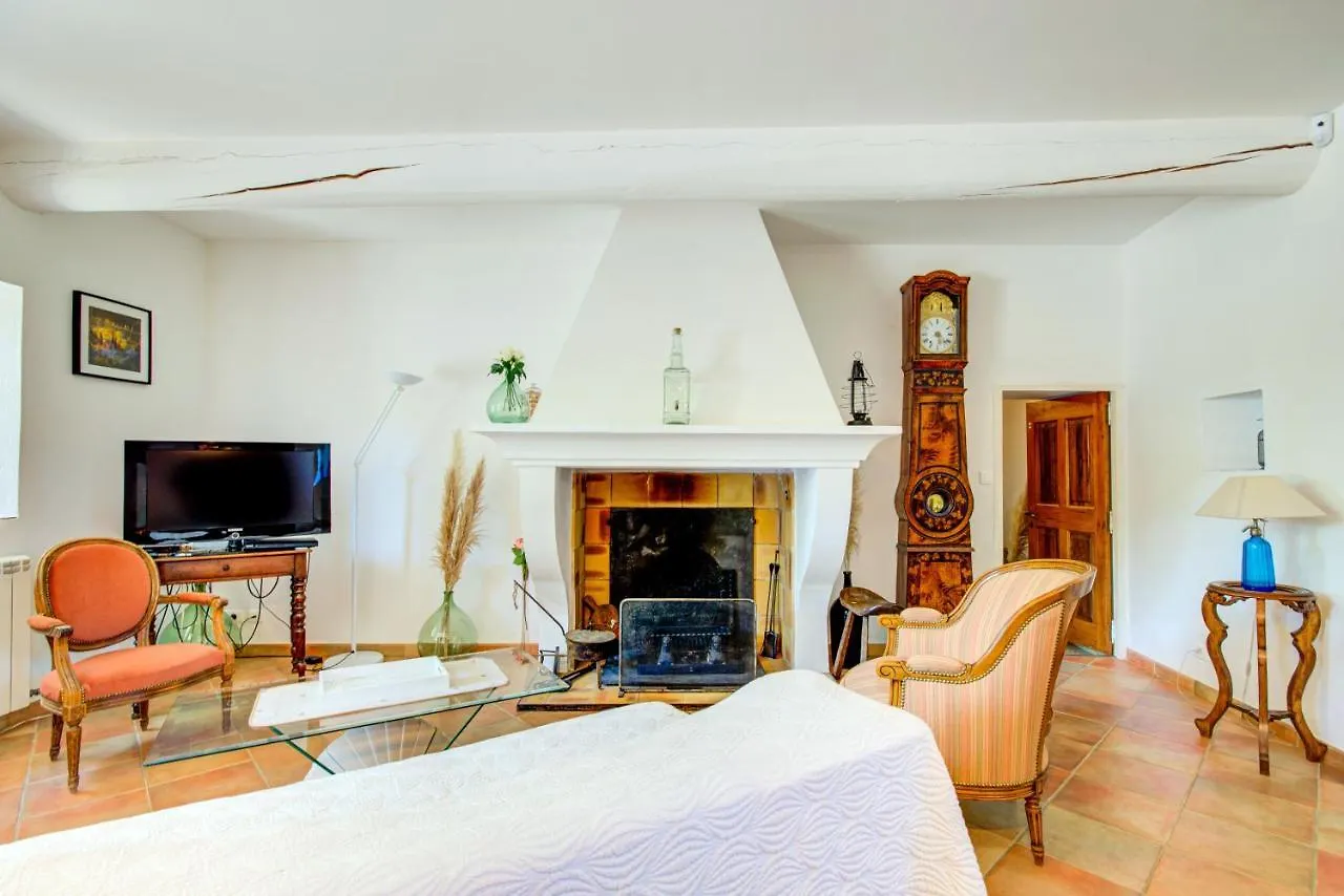 Mas Du Perussier Villa Cucuron 0*,